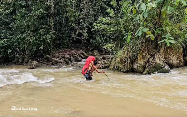 Ketambe - crossing Gurah River
