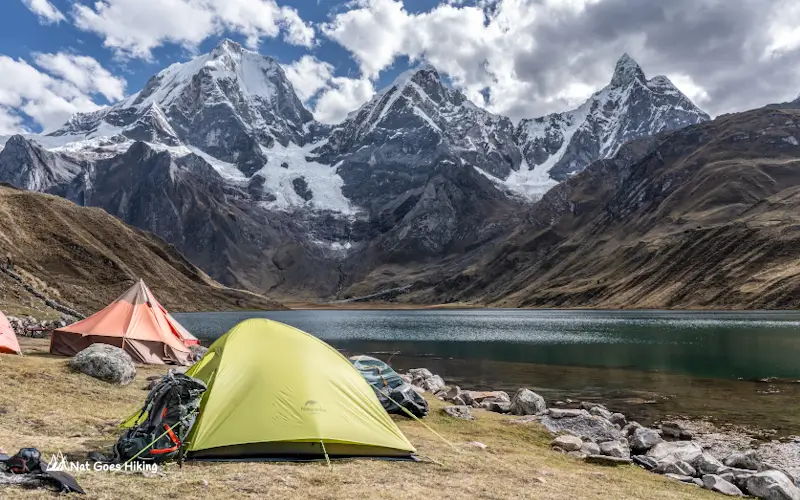 Laguna Carhuacocha Camp