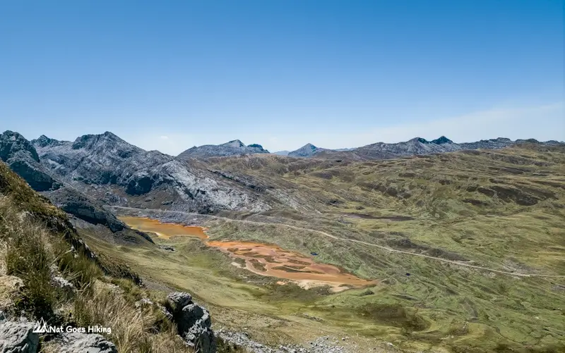 Mini Huayhuash trek - The view from Cacanapunta Pass